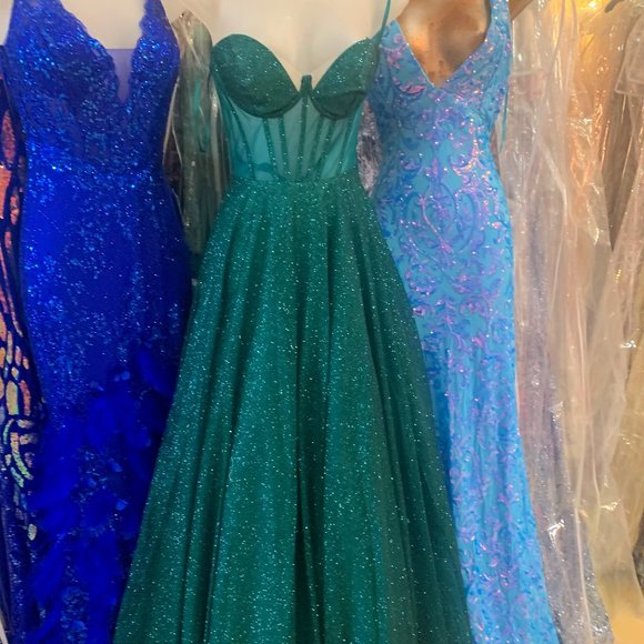 Ball Gown - Picture 1 of 1